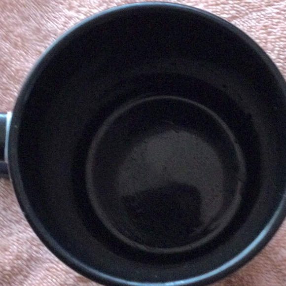 Nothing like this mug to give that guy a hint. - Picture 4 of 4